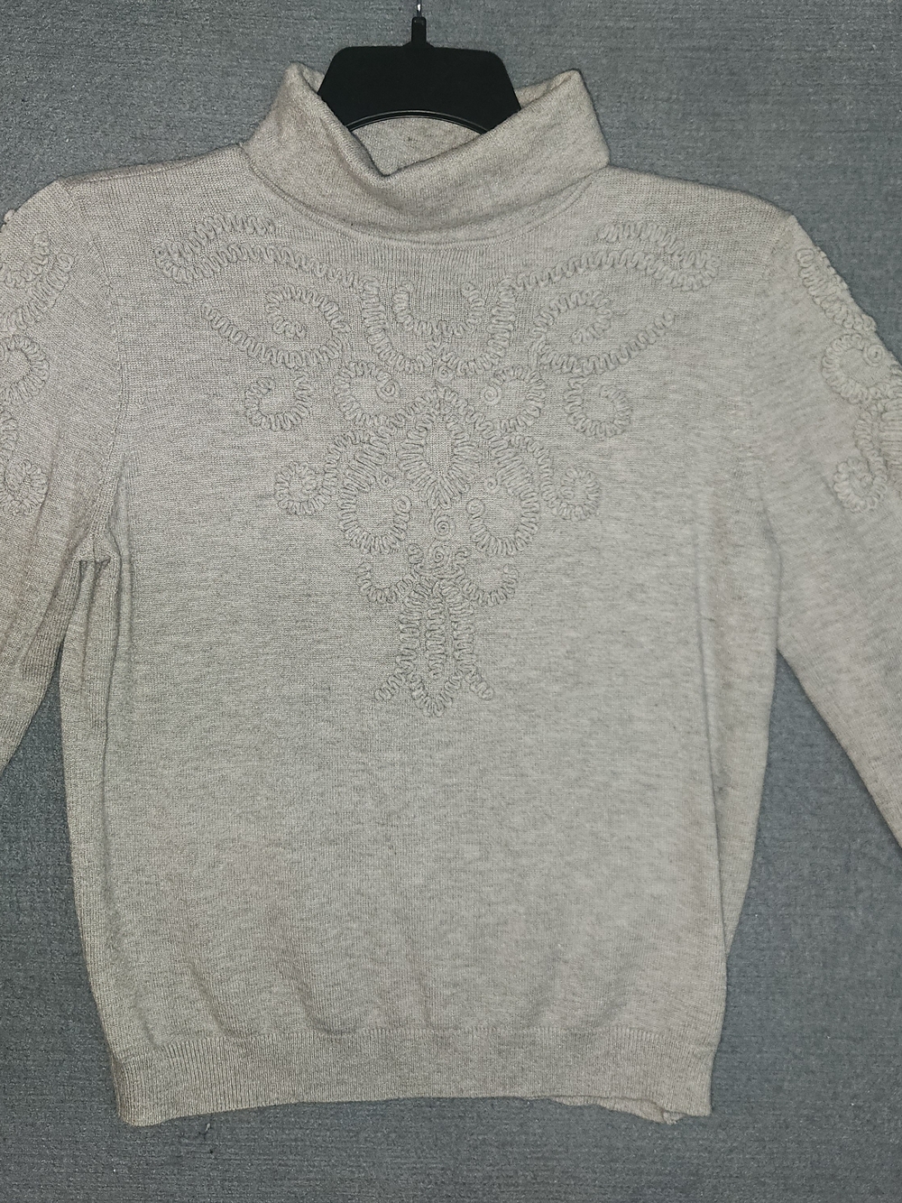 Tahari Light Gray Embroidered Turtleneck Sweater #362